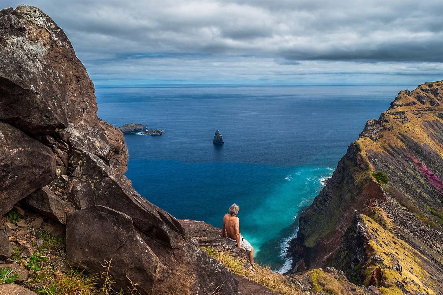 krone Armstrong brochure 10 Must-have Adventures on Easter Island