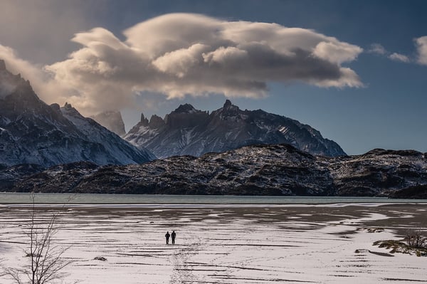 winter w trek Grey Lake