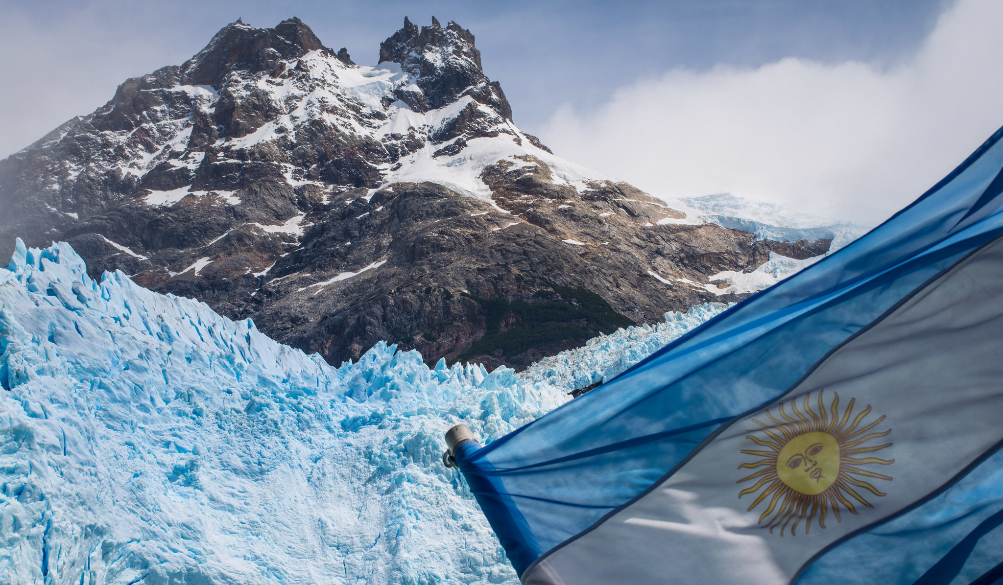 Explora Los Glaciares Perito Moreno Y Upsala Cascada Expediciones